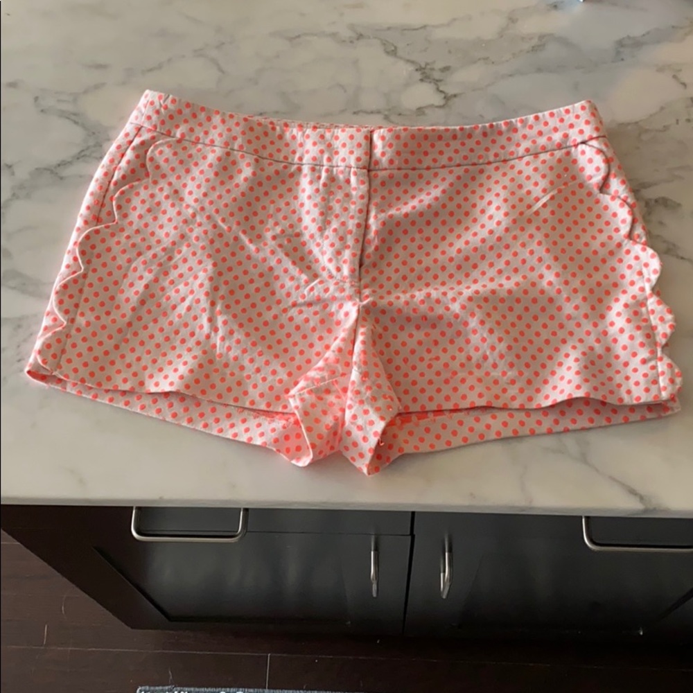 Pink Polka dot JCrew shorts with scalloped pocket